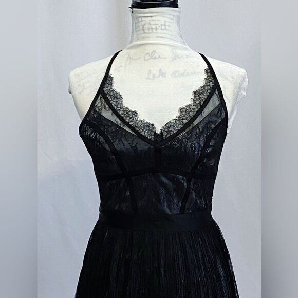 AllSaints Lace Minidress size 2 - Picture 7 of 13